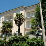 Sara Appartement *