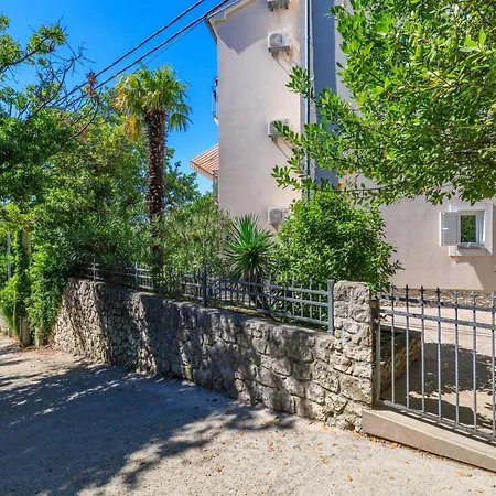 Apartamento Sara Dramalj