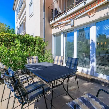 Apartment Villa Sara * Драмаль